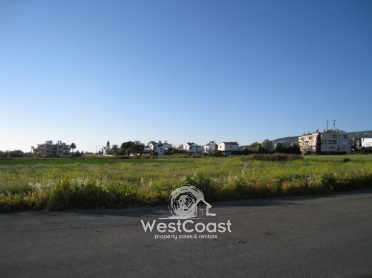 Land in the center of Coral Bay, Paphos